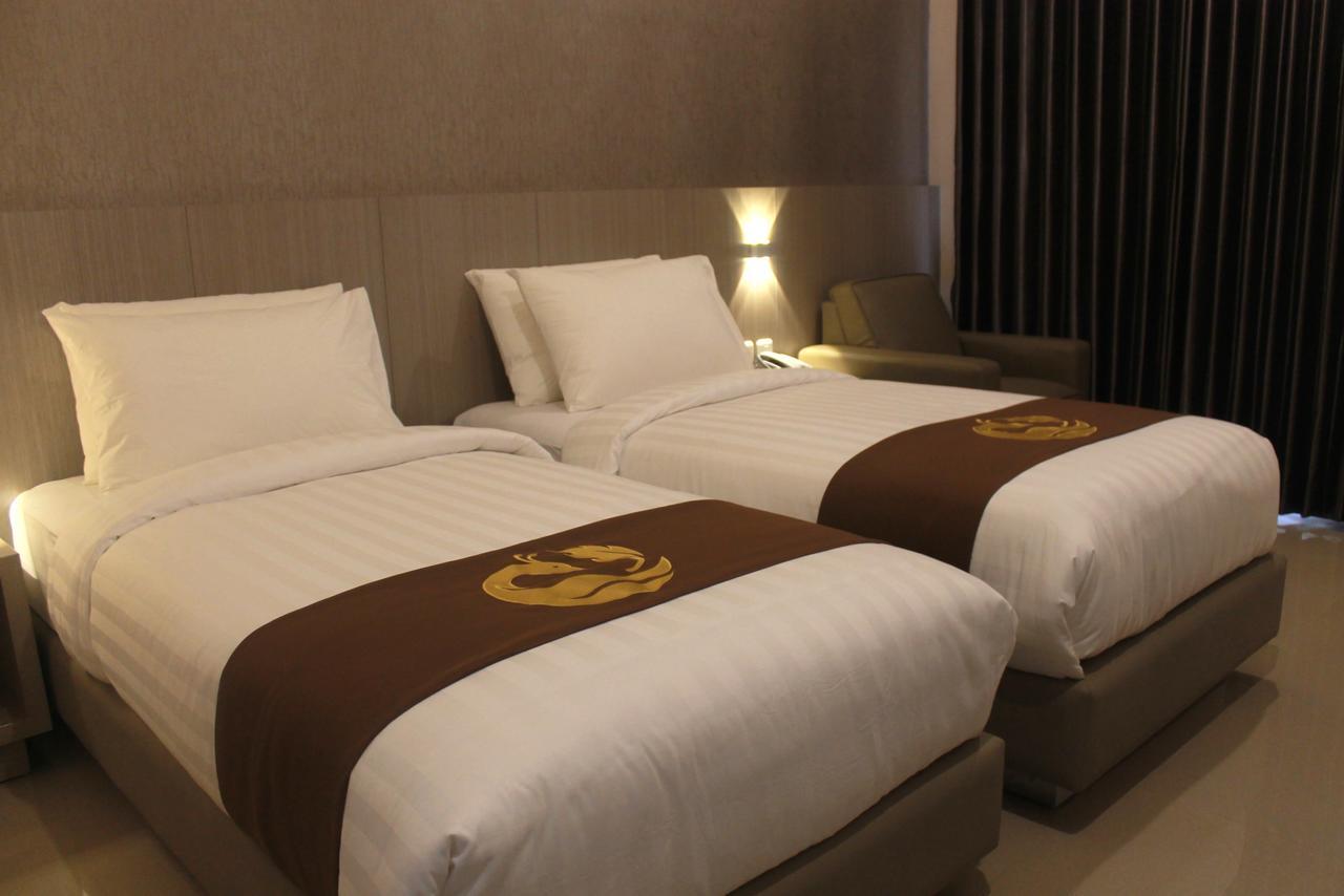 Gets Hotel Malang Exterior photo